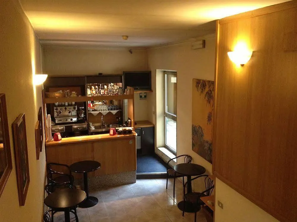 Hotel Nuovo Murillo Milan 2*,