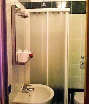 Hotel Nuovo Murillo Milan 2*,